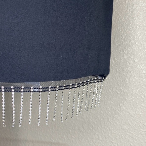 House of Harlow 1960 Black Skirt Set with Silver Accents - Picture 8 of 14